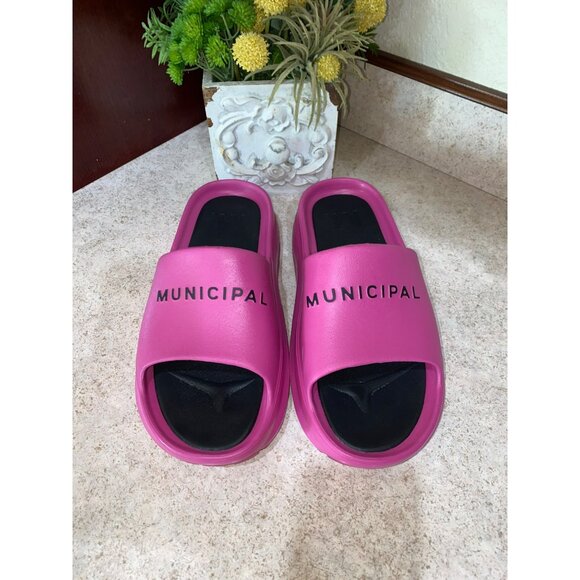 Municipal Womens Pink Slide Sandals Size 8 Comfortable Lightweight Slip-On - Picture 3 of 9